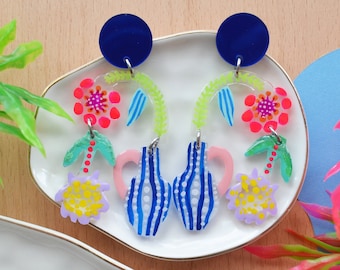 Flower and Vase Earring, Floral Earrings, Folk Art Earring, Leaf Acrylic Earring, Flower Dangle Earring