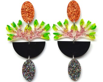 Resin Flower Earring, Acrylic Earring, Statement Earring, Botanical Earring, Green Leaf Earring, Glitter Resin Earring, Laser Cut Jewelry