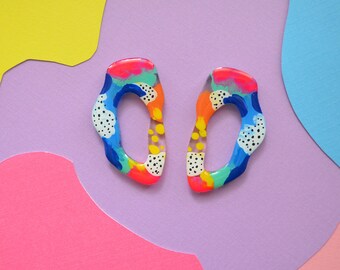 Squiggle Earrings, Colorful Acrylic Hoop Earrings, Funky Pattern Statement Earring, Hoop Studs, Colorful Resin Earring, Resin Jewelry