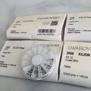100pcs Mix Wheel Swarovski Crystal Tooth Gems ss8,ss9,ss10,ss12 Foiled Flatback Rhinestones 2058  Craft