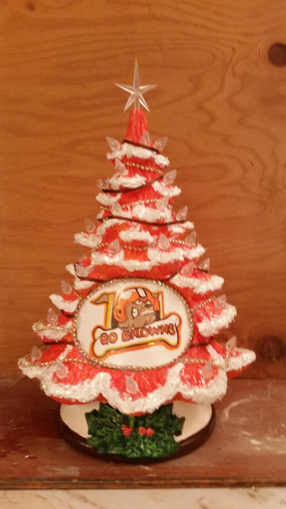 Nowell 1139 Scene Christmas Tree - Etsy