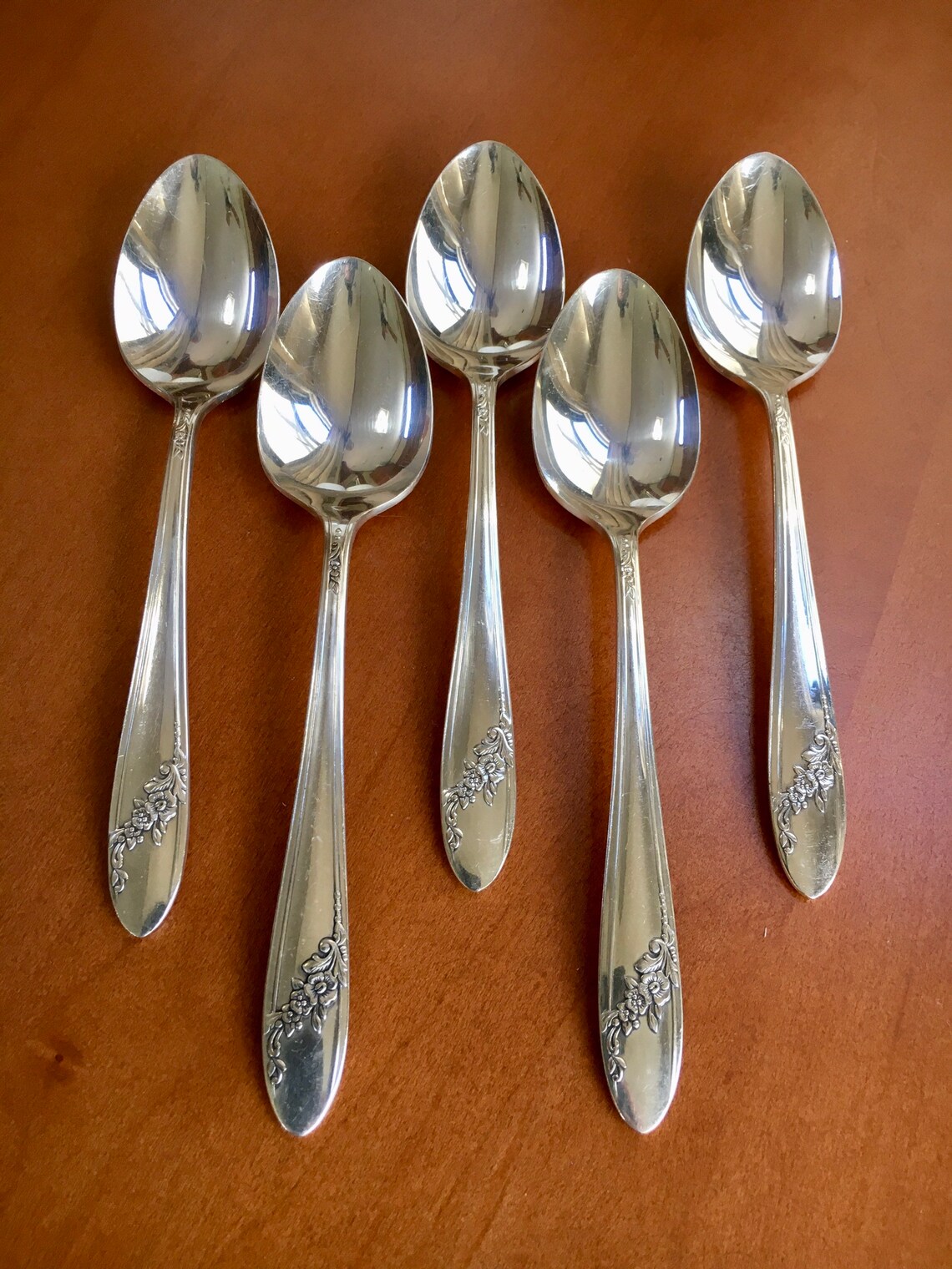 Set of 5 Silver Plated Teaspoons in the Vintage queen Etsy UK