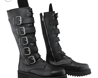 Botas de cuero negro hechas a mano con hebilla hasta la rodilla para hombres y mujeres / Botas de combate góticas / Botas altas de motociclista con cremallera, calzado de moda alternativa
