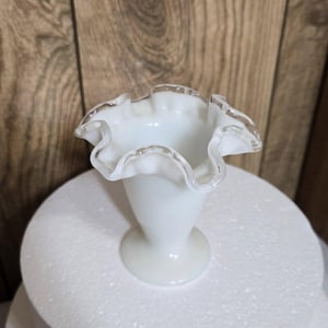 Fenton silver crest white glass vase ruffled 4 inches tall