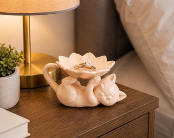 3D Printed Sleeping Cat Ring Holder | Flower Dish Jewelry Organizer