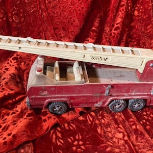 Tonka Fire Engine – Classic Pressed Steel Fire Truck (1960s-1970s)