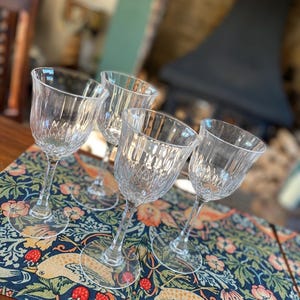 Set of 4 Vintage Cut Glass Goblets – Crystal Wine Glasses – Cottagecore Tableware
