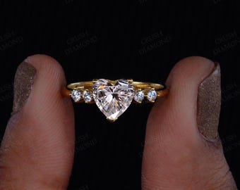 Eternal Heart&#39;s Embrace: Exquisite Heart-Shaped Diamond Ring / A Symbol of Everlasting Love and Commitment / Crafted with Precision, Passion