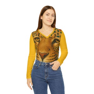 Women&#39;s Leopard Long Sleeve V-Neck Shirt, Trendy Animal Print Top for Fashion Lovers, Unique Gift for Wildlife Enthusiasts, Perfect [...]