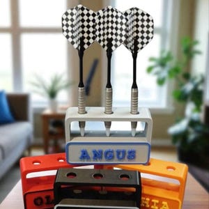 3Dプリントのマルチカラーダーツホルダー：カスタムゲーマーギフト