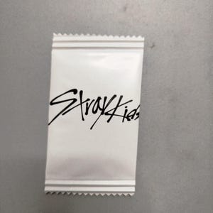 À propos des cartes photo Stray Kids