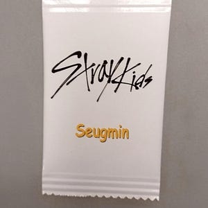 À propos des cartes photo de Seugmin (Stray Kids)