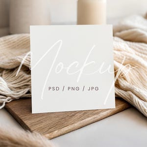 Quadratisches Kartenmodell, Boho 5x5 Karte PSD Mockup, Neutrales Hochzeitseinladungsmodell, 6x6 quadratisches Einladungsmodell, Canva Grußkartenmodell