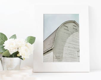 Old White Barn Digital Download, Art Print, Farm Print, Vintage Print, Old Barn Photo, Instant Printable Art