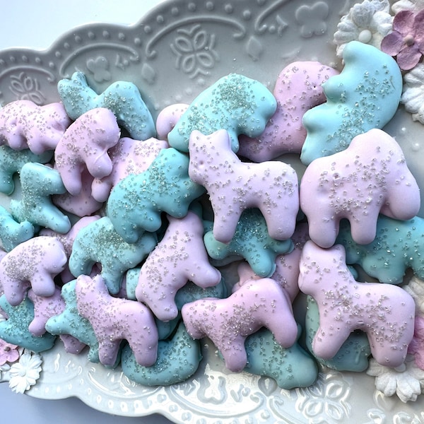Chocolate Covered Animal Crackers in Pastel Pink and Blue For Baby Shower/Birthday/Mothers Day