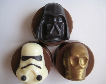 12-Star Wars Themed Chocolate Covered Oreo Favors For Birthday Party