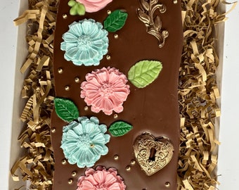 Decorated Chocolate Bar Gift Box