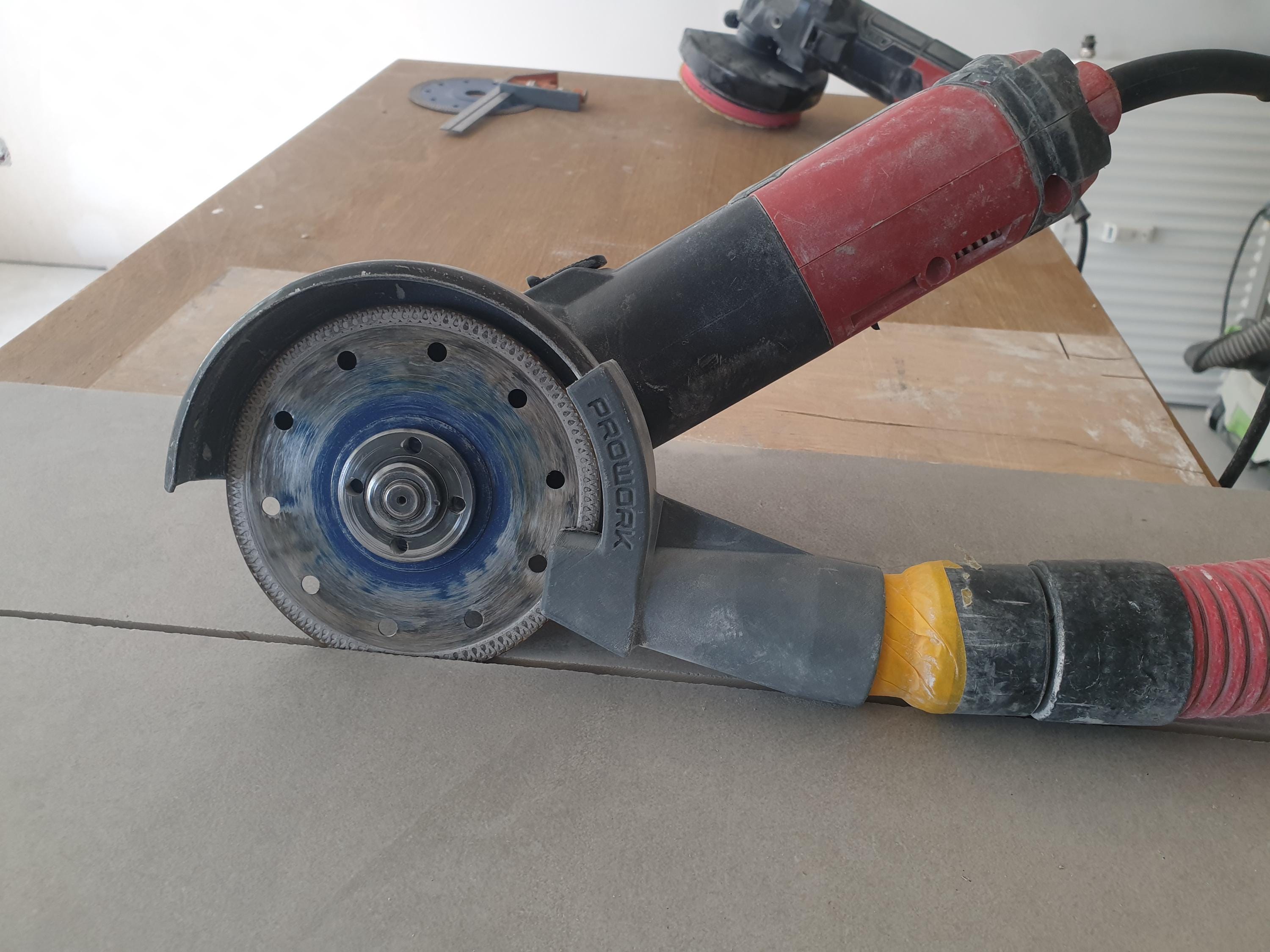 125 mm Angle edge grinder dust collector attachment STL file