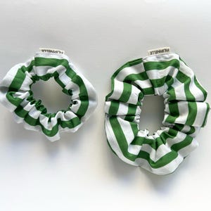Chouchous en coton rayé vert/blanc;Accessoire pour cheveux pour l'été et le printemps;  Idée de cadeau pour fille et femme; Miękkie scrunchies