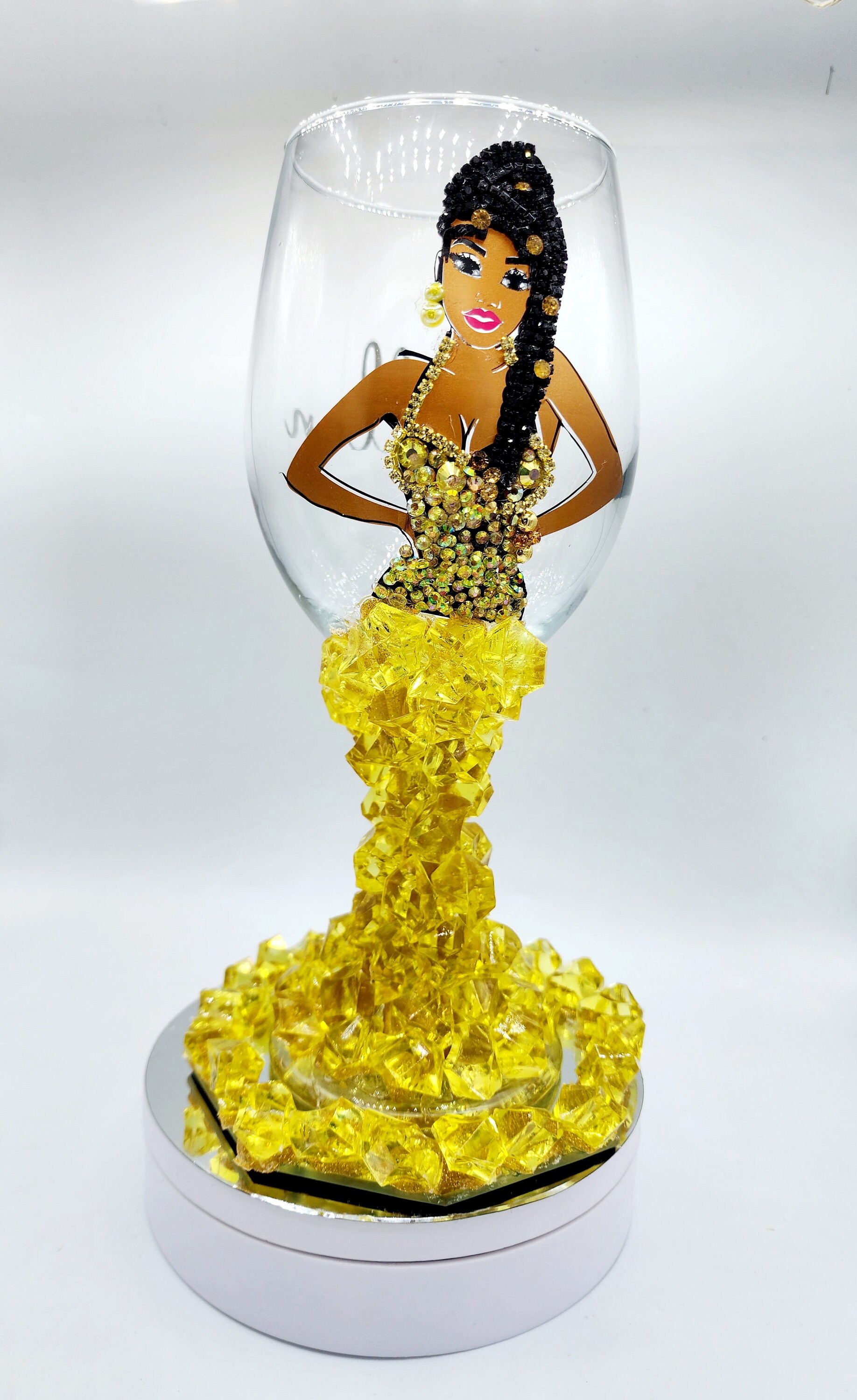 Cheap decorative wine glasses deals
