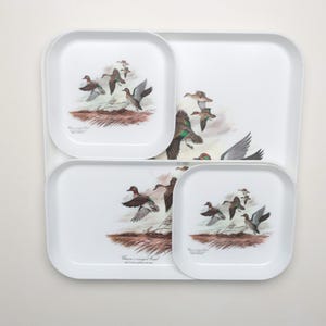 Vintage James Lockhart Melamin-Tablettset mit 4 Kunststofftabletts, Mebel - Hergestellt in Italien, Vintage 70er-80er Jahre