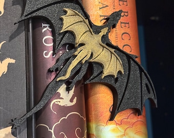 Fourth Wing inspired dragon book nook book insert.