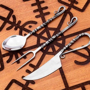 Viking Cutlery Set of 3 Hand-Forged Double Twist Handle Mirror Polished Food-Grade Stainless Steel Medieval Dining Flatware gift for him