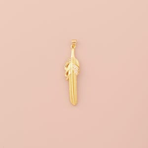 18K Gold Filled Feather Pendant Gold Feather Charms CZ Feather Charm for DIY Bracelets Necklaces Jewelry Accessories Making