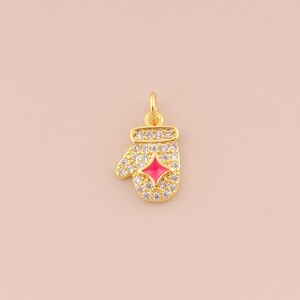 18K Gold Filled Enamel Glove Pendant Gold Star Charms CZ Glove Charm for DIY Bracelets Necklaces Jewelry Accessories Making