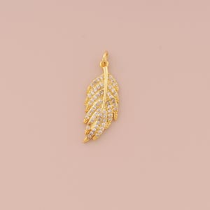 18K Gold Filled Feather Pendant Gold Feather Charms CZ Feather Charm for DIY Bracelets Necklaces Jewelry Accessories Making