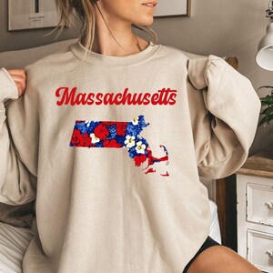 Massachusetts Favorite Shirt, Massachusetts State Map Shirt, Massachusetts Gift T-Shirt,  Massachusetts Home Shirt, USA States Shirt,