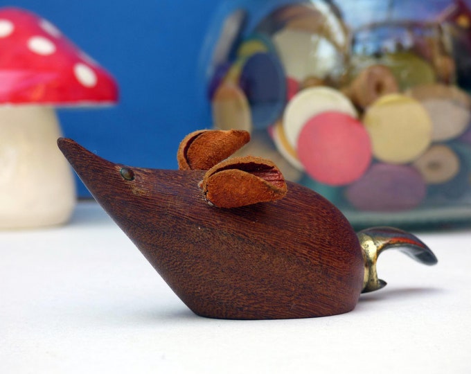 Teak mouse bottle opener - vintage Norway - 1960s Norwegian bottle opener - Mid Century Modern Scandinavian teak - Rare