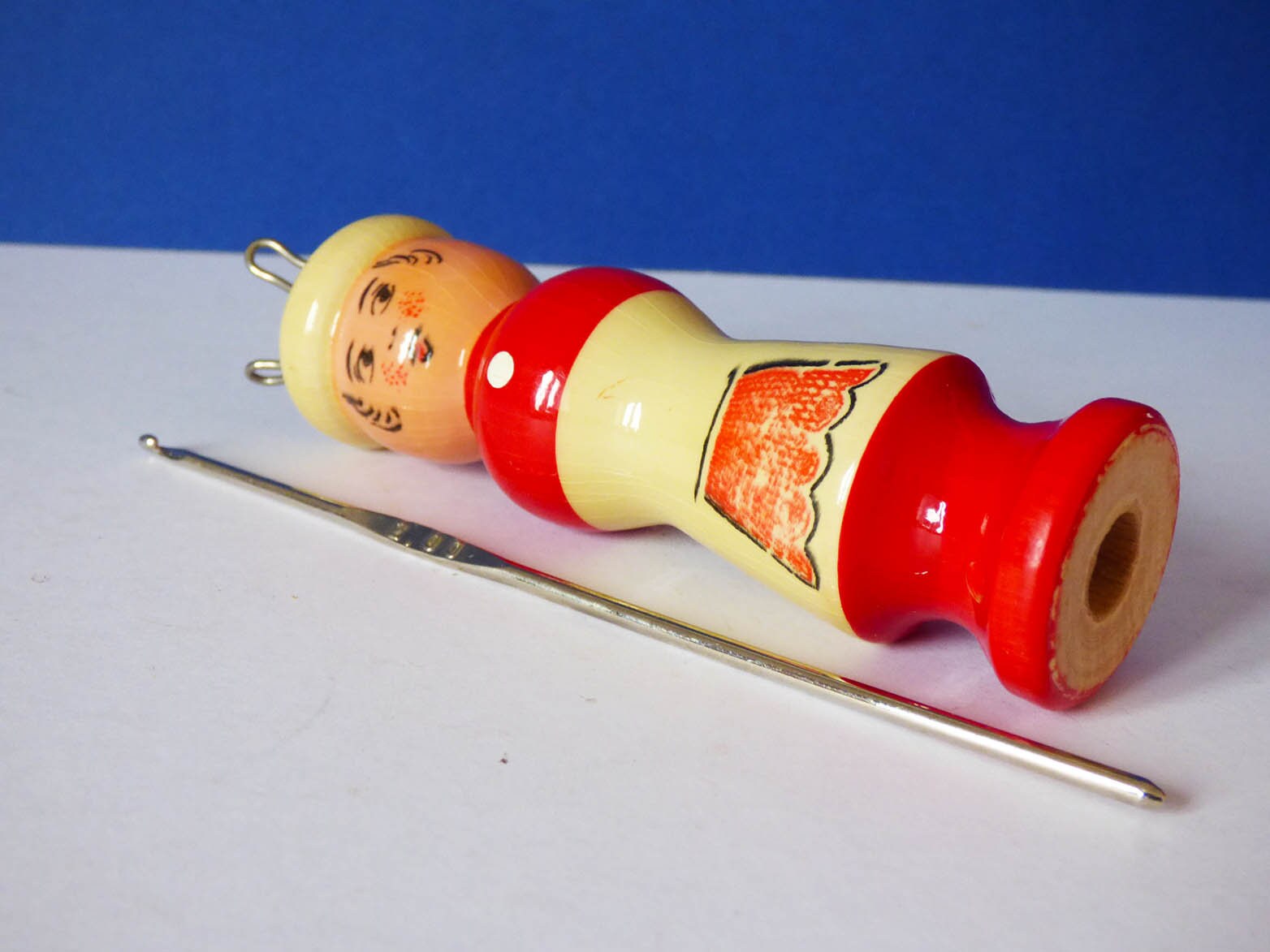 Vintage knitting nancy knitting tool spool