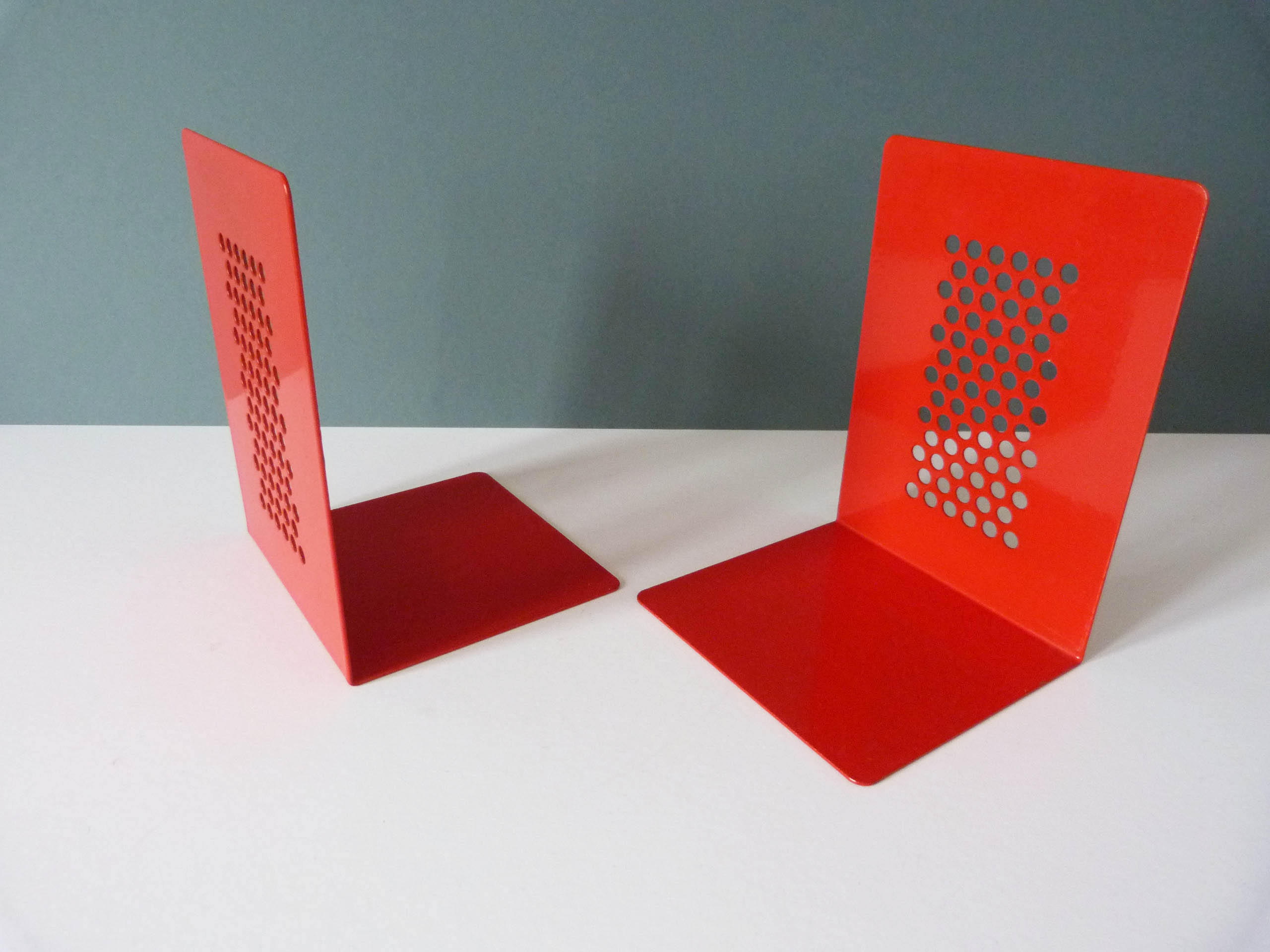 metal bookends metal bookends