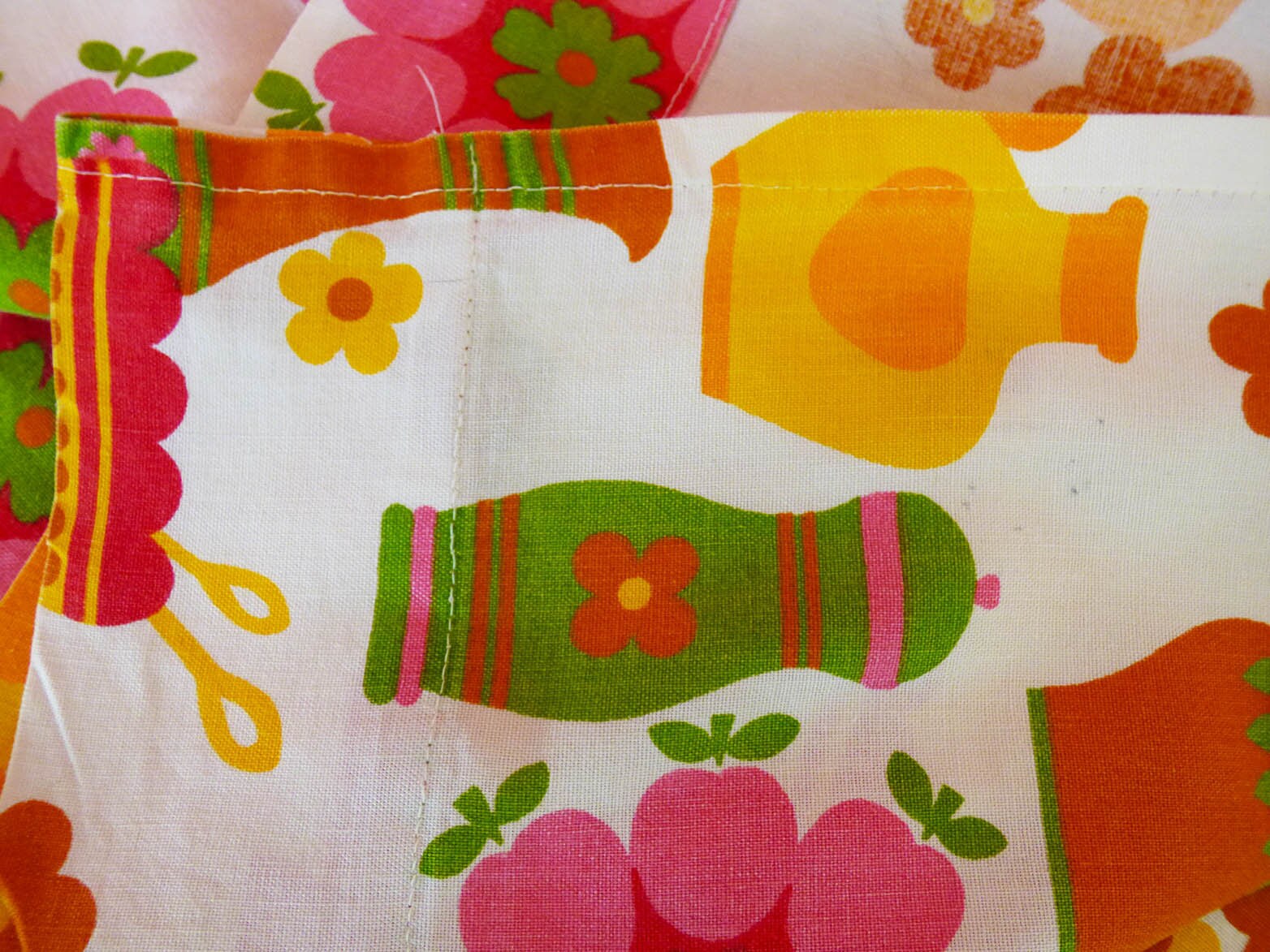 Vintage kitchen themed Fabric Material MCM Retro Single Curtain 108cm x