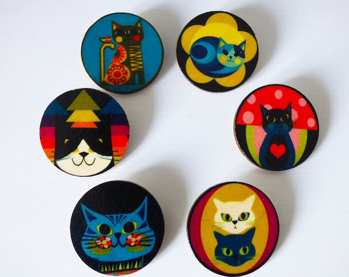 Wooden Cat Brooches by Jay Kaye - Handmade little gifts - Kitty Brooches - Cats Love and Sunshine - Purrfect small gift .