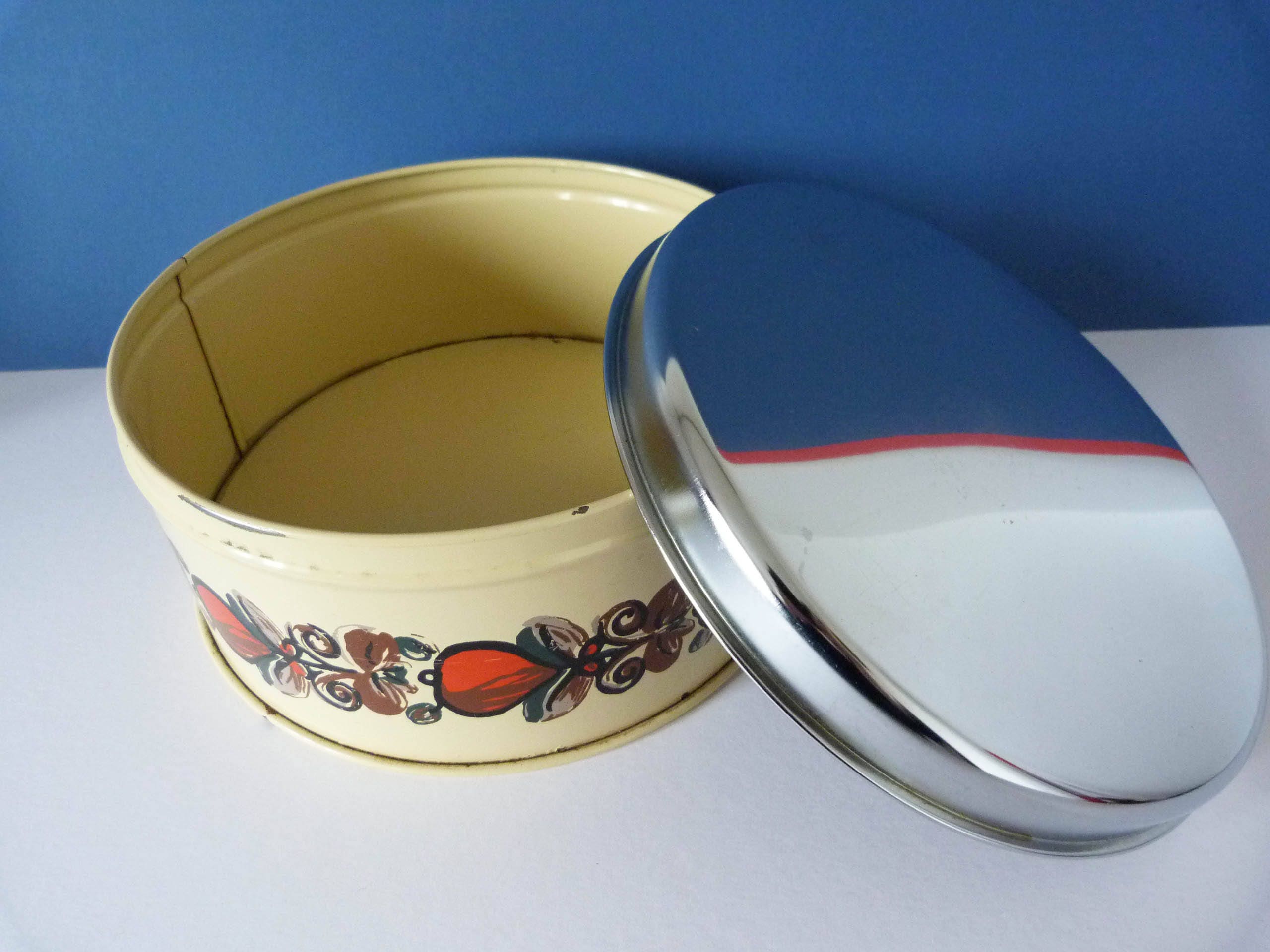 Vintage Cake Tin Storage Tin vintage-cake-tin-storage-tin