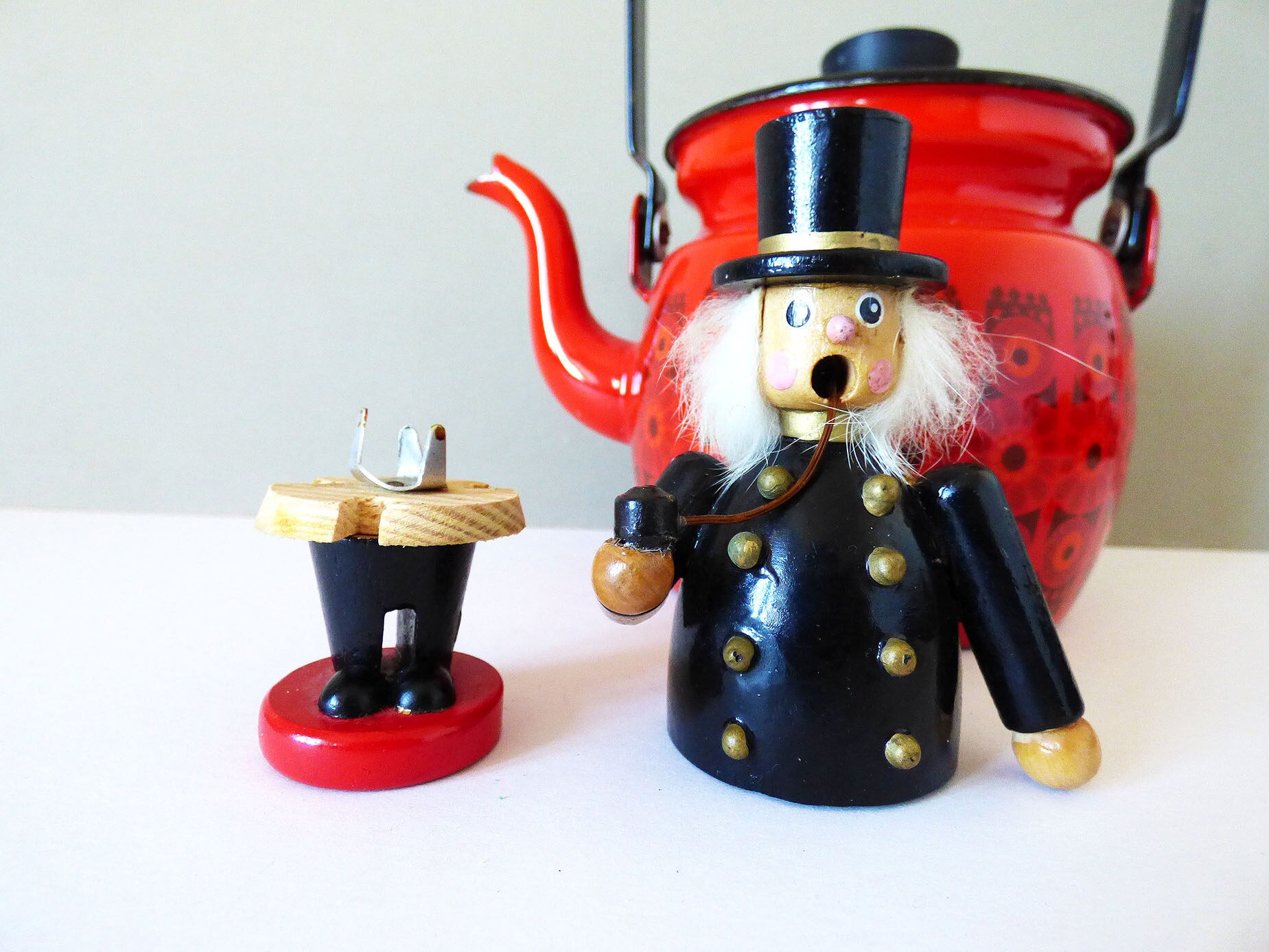 Incense burner Smoking man Vintage West German