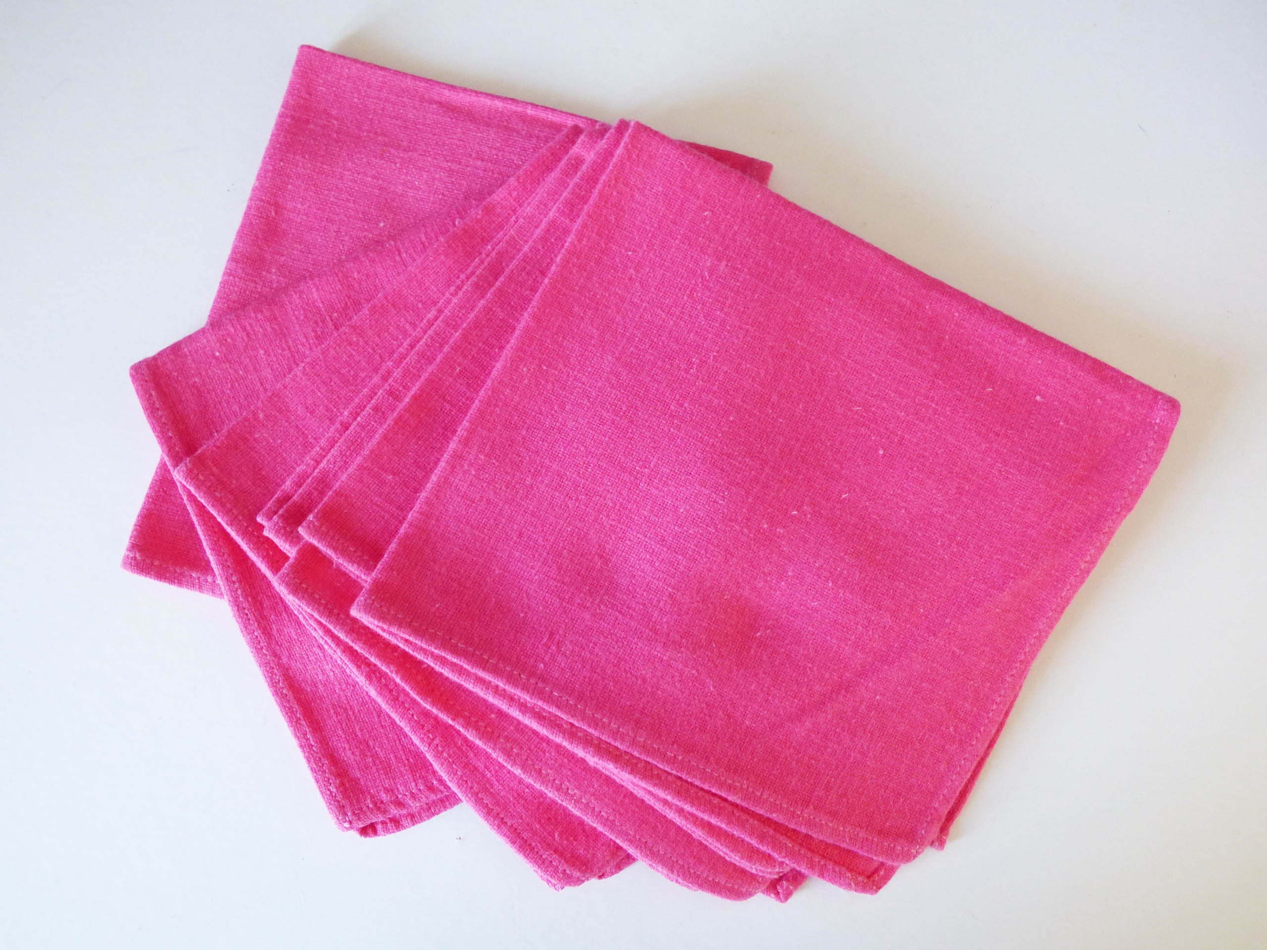 Napkins 6 Vintage bright pink linen