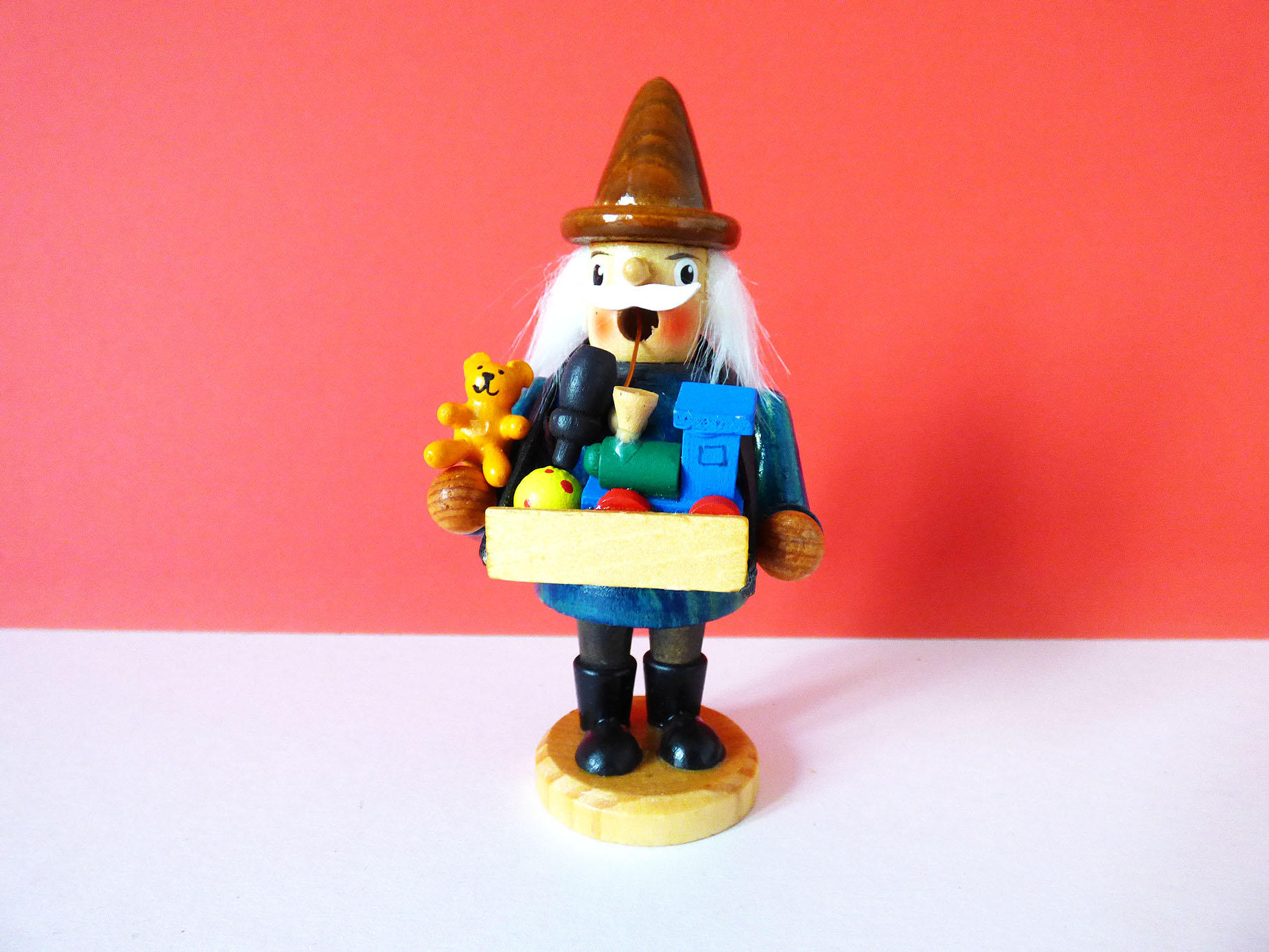 Incense burner Smoking man Vintage West German