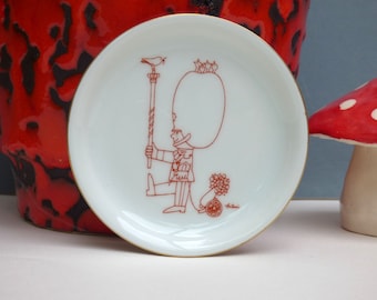 Bing grondahl Royal Copenhagen Danish little wall plate  designed by Ib Antoni