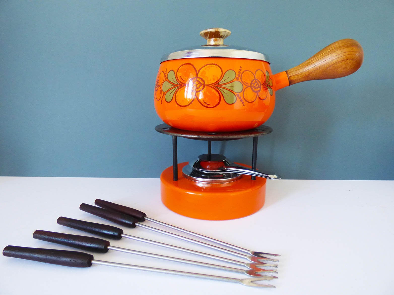 Fondue Enamel Vintage Retro 1970's