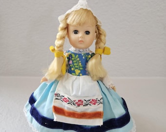 Vintage 1972 Vogue Ginny Doll 8" Dutch Girl, From Far Away Lands Collection, Made In Hong Kong