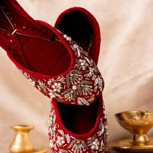 Sherbano Red Khussa | Hand‑Embroidered Zardozi & Sequins Jutti |handmade genuine punjabi jutti/khussa/mojari/|free shipping