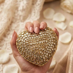 ✨極美品✨ crystal heart clutch パーティーバッグ Crystal Heart Clutch - Etsy