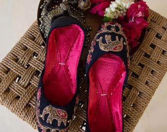 Handmade Embroidered Leather Jutti | Pakistani Khussa Flats