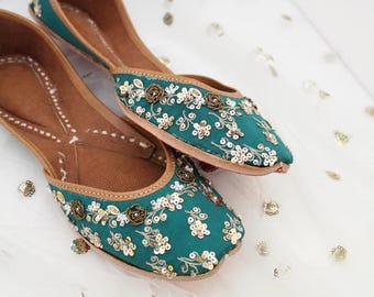 Floral Green Silk Khussa Flats, Handmade Punjabi Mojari Jutti