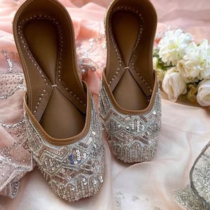 Moonlight Sparkle Jutti, Silver Beaded Bridal Flats,Silver/Gray juttis, genuine leather punjabi jutti/khussa/mojari/flats/bridal shoes