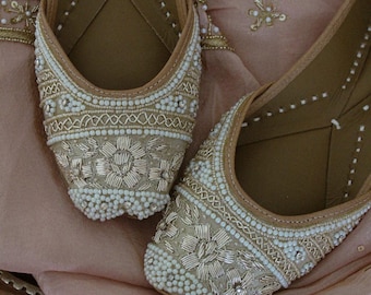 Handcrafted Vegan Leather Bridal Jutti: Ivory Indian Wedding Shoes