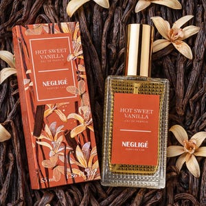 HOT SWEET VANILLA - a unique niche vanilla perfume. Natural vegan composition of selective aroma.